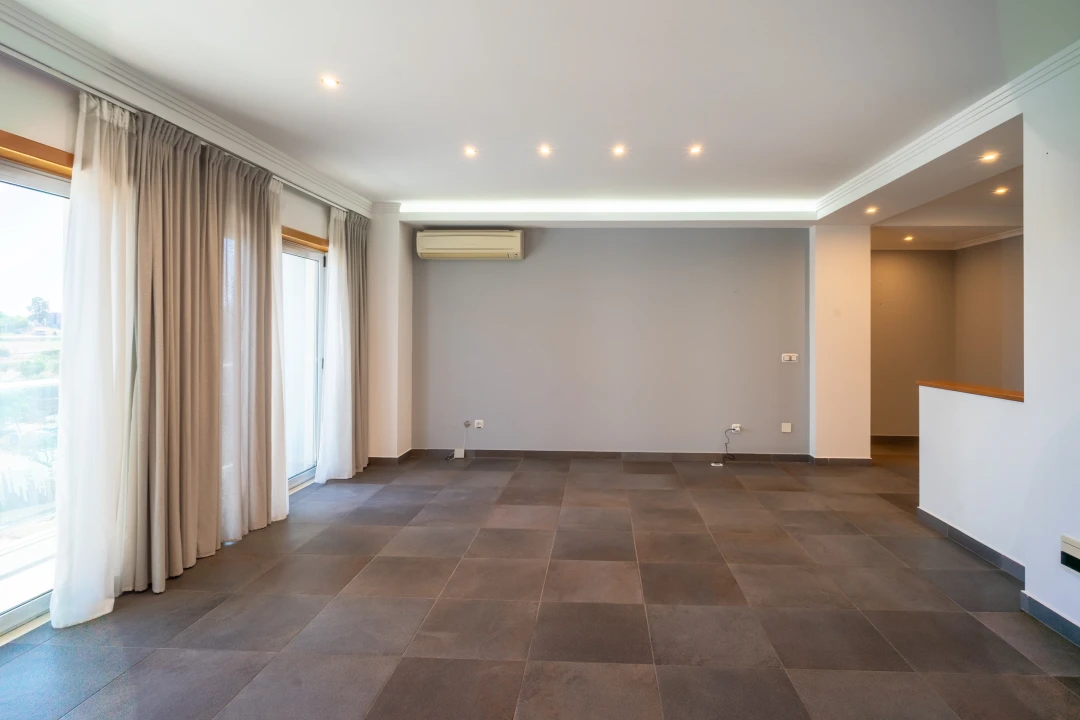 Apartamento T3 para Venda em Alcochete Foto 8