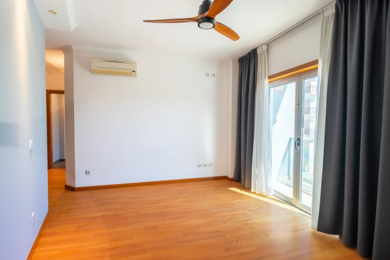 Apartamento T3 para Venda em Alcochete Foto 15