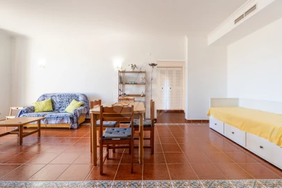 Apartamento T2 para Venda em Albufeira e Olhos de Água