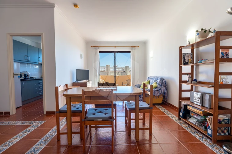 Apartamento T2 para Venda em Albufeira e Olhos de Água Foto 4