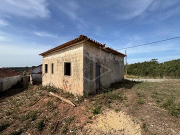 Moradia T2 para Venda em Alvorninha