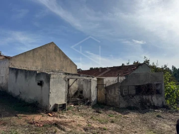 Moradia T2 para Venda em Alvorninha