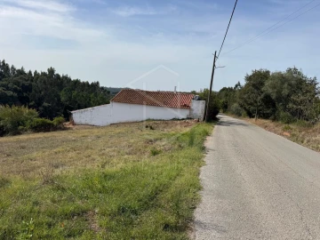Moradia T2 para Venda em Alvorninha