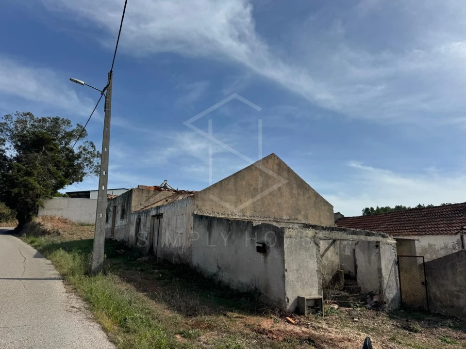Moradia T2 para Venda em Alvorninha Foto 14