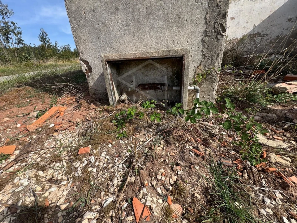 Moradia T2 para Venda em Alvorninha Foto 25