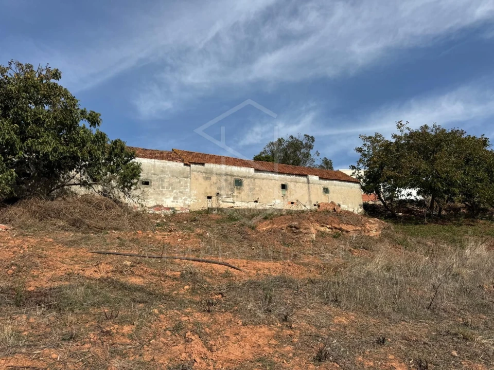 Moradia T2 para Venda em Alvorninha Foto 2