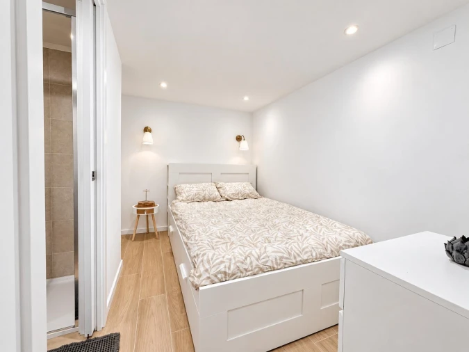 Apartamento T1 para Venda em Santo António Foto 10