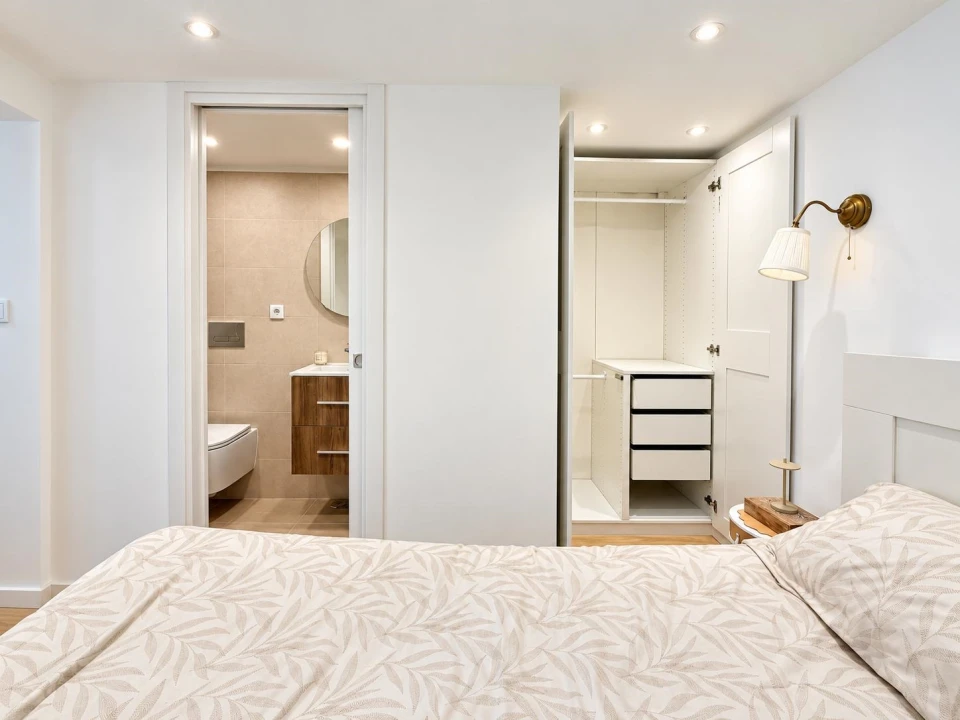 Apartamento T1 para Venda em Santo António Foto 11