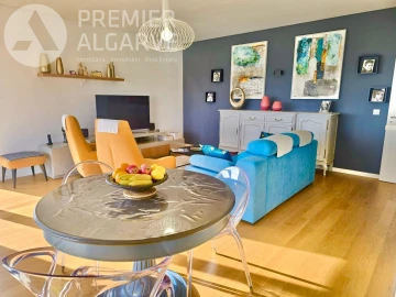 Apartamento T3 para Venda em Faro (Sé e São Pedro)