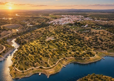 Terreno para Venda em Santa Maria do Castelo e Santiago e Santa Susana