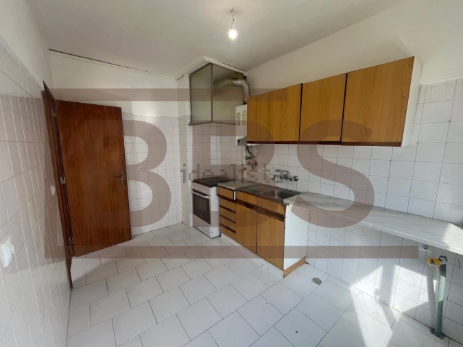 Apartamento T2 para Venda em Cascais e Estoril Foto 6
