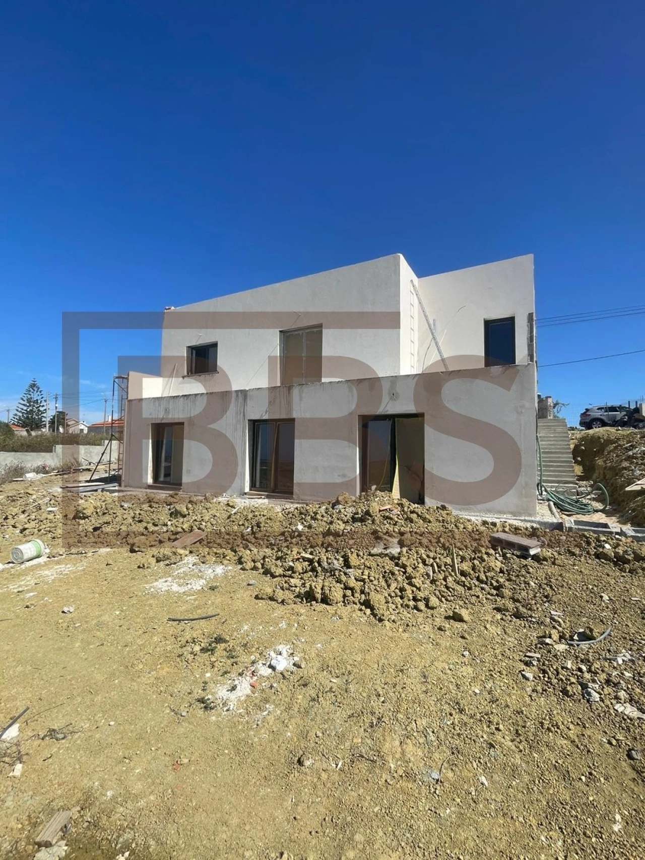 Moradia T5 para Venda em Agualva e Mira-Sintra Foto 18