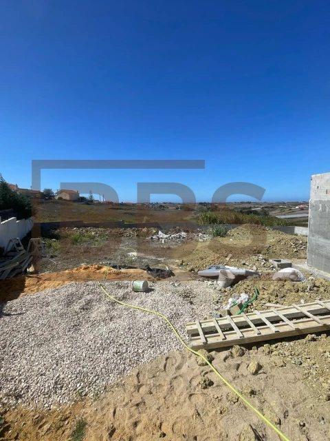 Moradia T5 para Venda em Agualva e Mira-Sintra