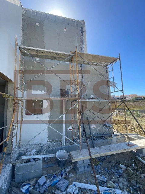 Moradia T5 para Venda em Agualva e Mira-Sintra