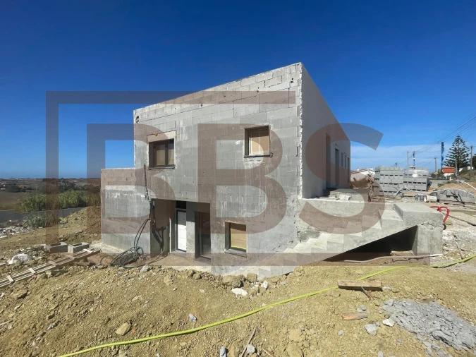 Moradia T5 para Venda em Agualva e Mira-Sintra Foto 13