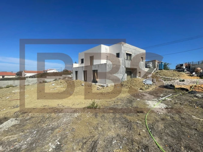 Moradia T5 para Venda em Agualva e Mira-Sintra Foto 15