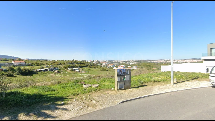 Terreno para Venda em São Domingos de Rana