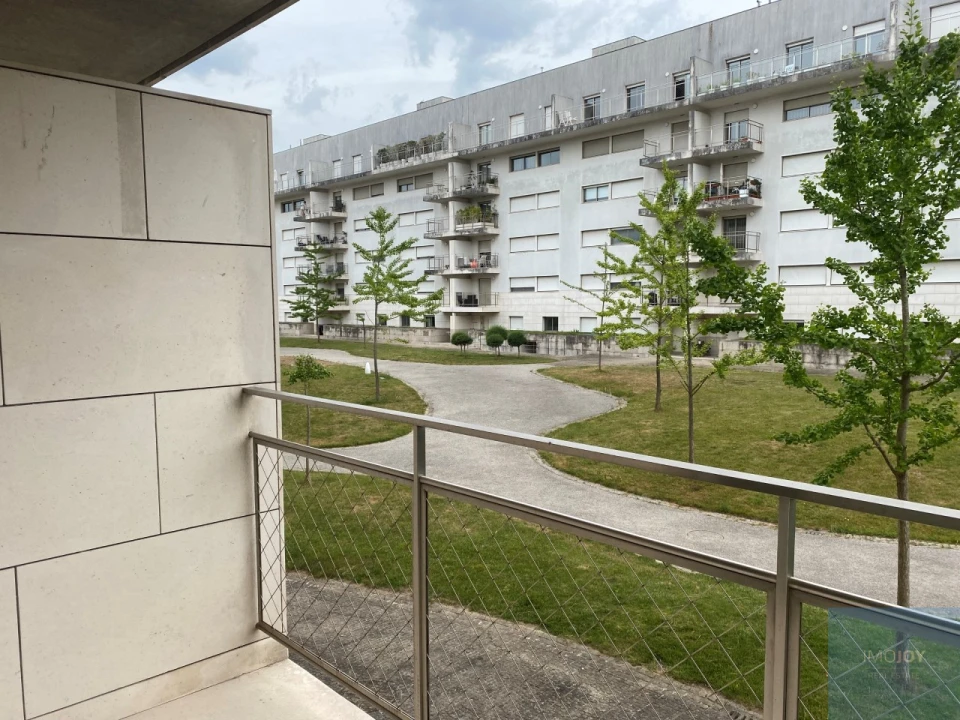 Apartamento T3 para Arrendamento em Ramalde Foto 18