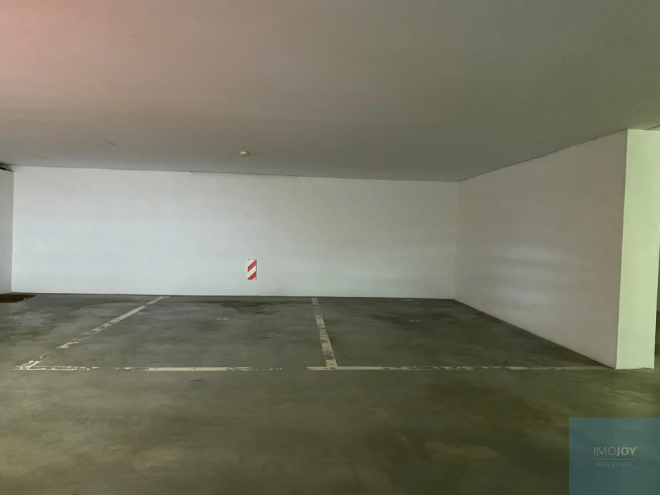 Apartamento T3 para Arrendamento em Ramalde Foto 30