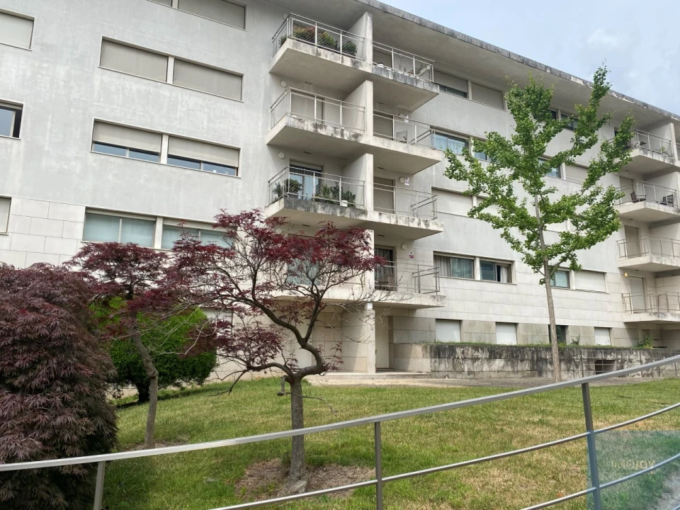 Apartamento T3 para Arrendamento em Ramalde Foto 35