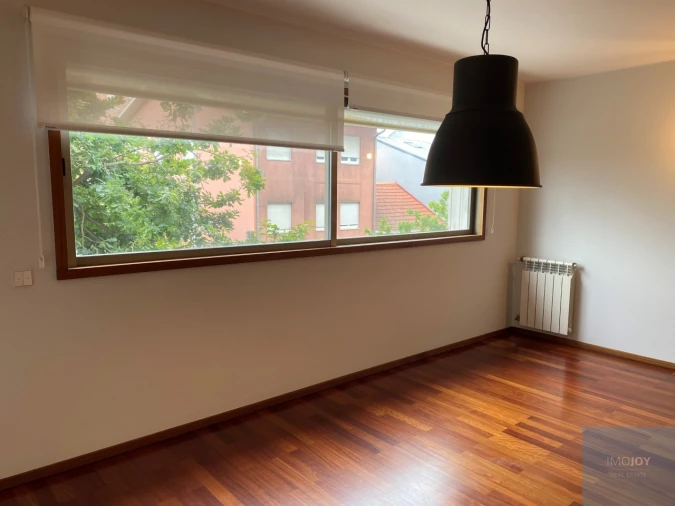 Apartamento T3 para Arrendamento em Ramalde Foto 2