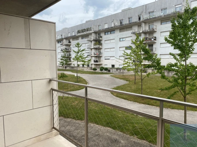 Apartamento T3 para Arrendamento em Ramalde Foto 18