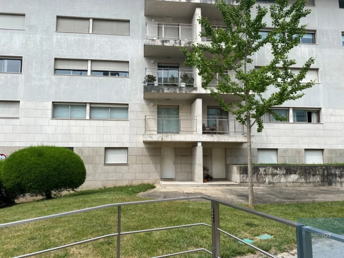 Apartamento T3 para Arrendamento em Ramalde Foto 33