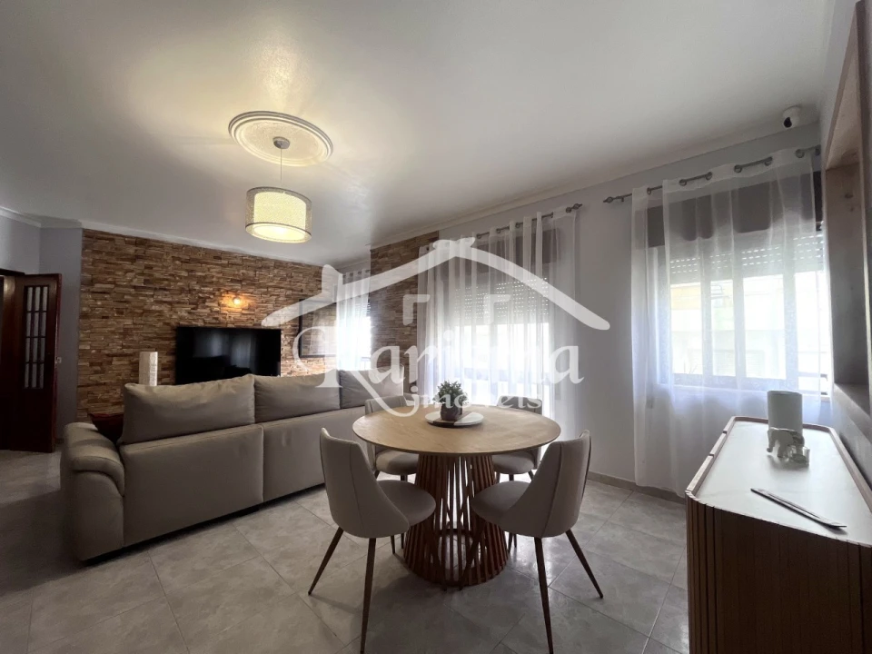 Apartamento T3 para Venda em Portimão Foto 5