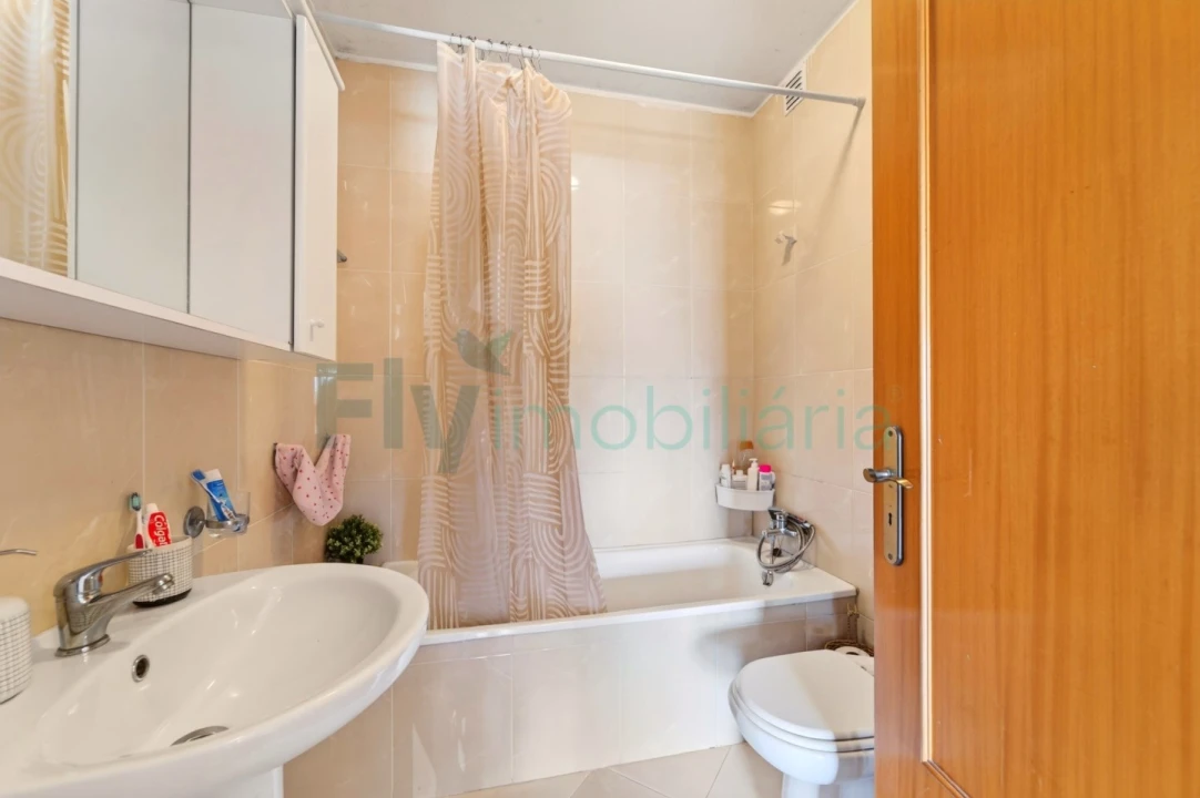 Apartamento T3 para Venda em Gondar Foto 27