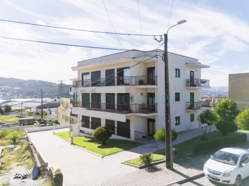 Apartamento T3 para Venda em Gondar