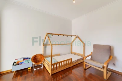 Apartamento T3 para Venda em Gondar