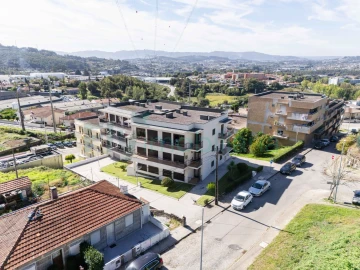 Apartamento T3 para Venda em Gondar