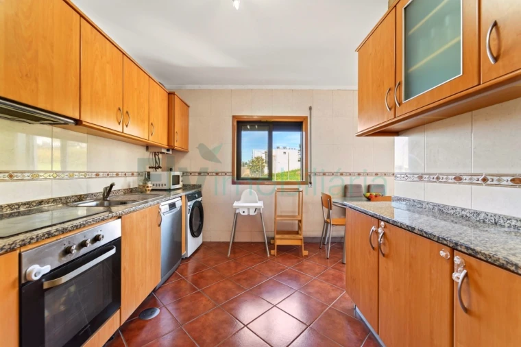 Apartamento T3 para Venda em Gondar Foto 9