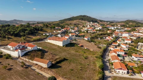 Terreno para Venda em Azueira e Sobral da Abelheira