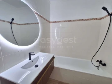 Apartamento T2 para Venda em Portimão