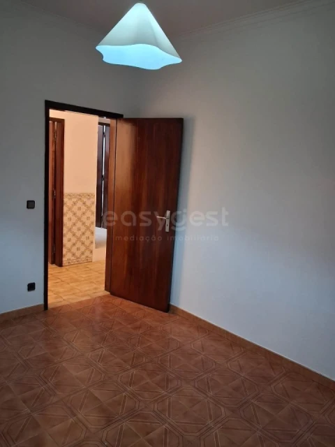 Apartamento T1 para Venda em Serpa (Salvador e Santa Maria)