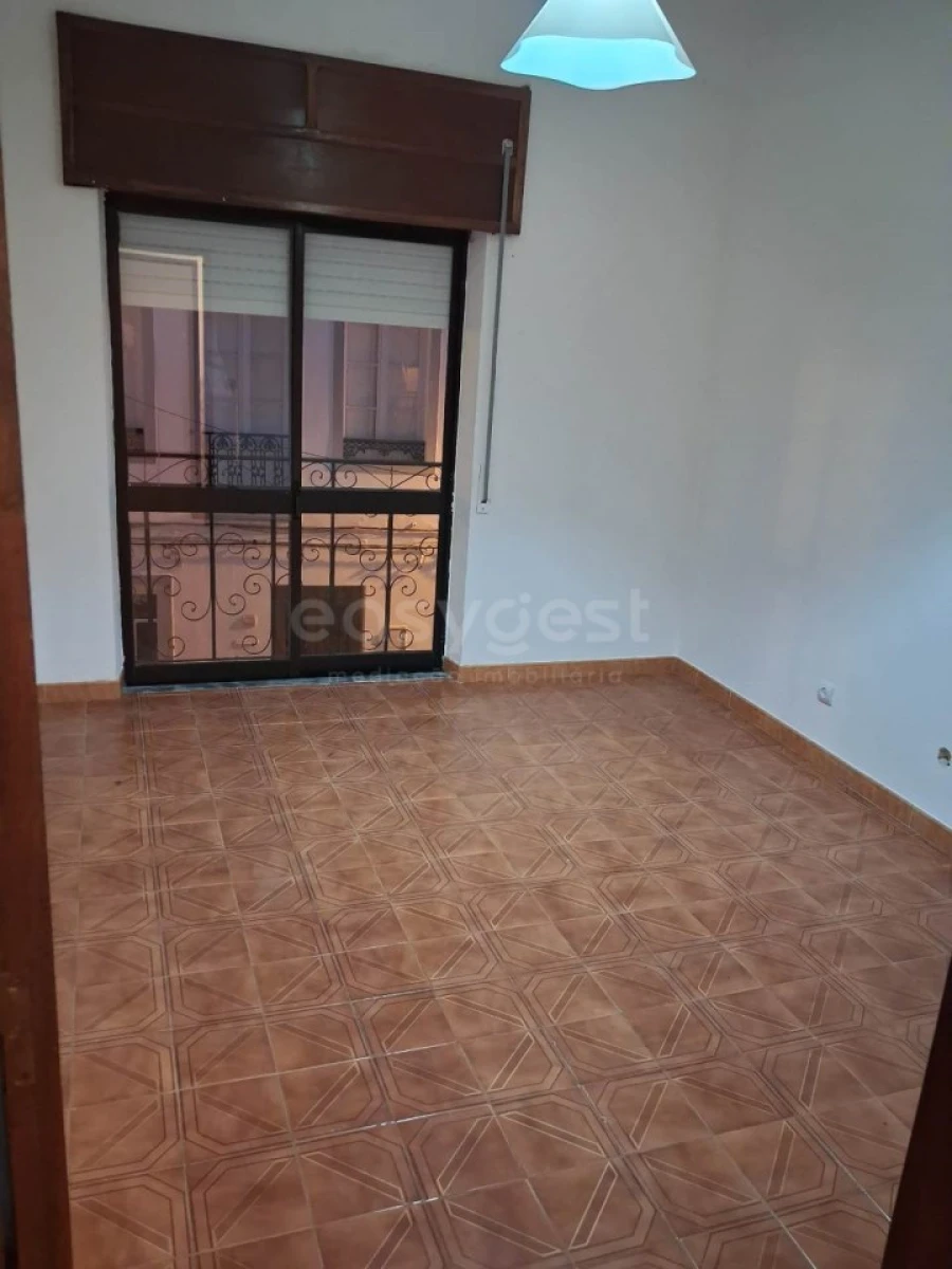Apartamento T1 para Venda em Serpa (Salvador e Santa Maria) Foto 4