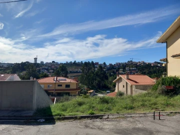 Terreno para Venda em Fânzeres e São Pedro da Cova