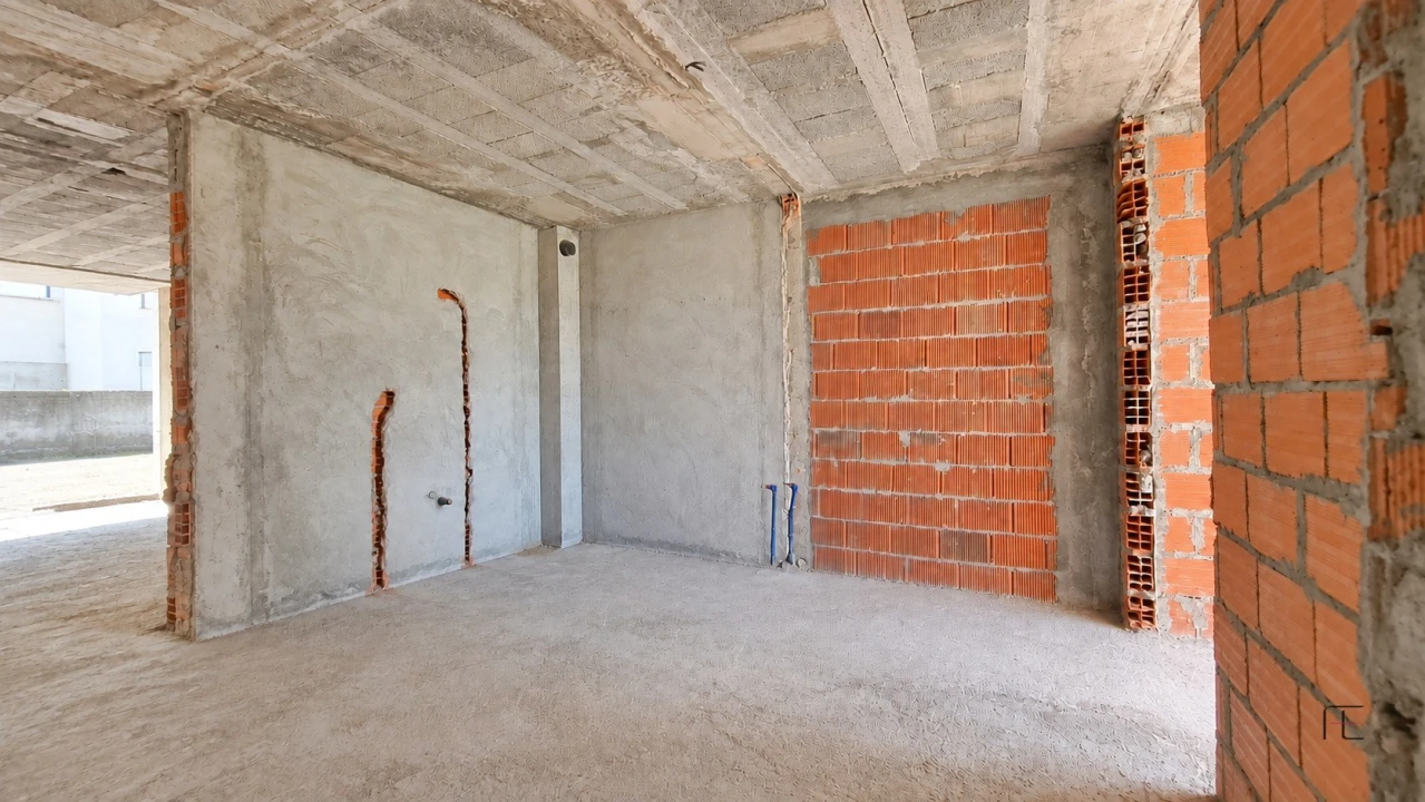 Apartamento T2 para Venda em Espinho Foto 9