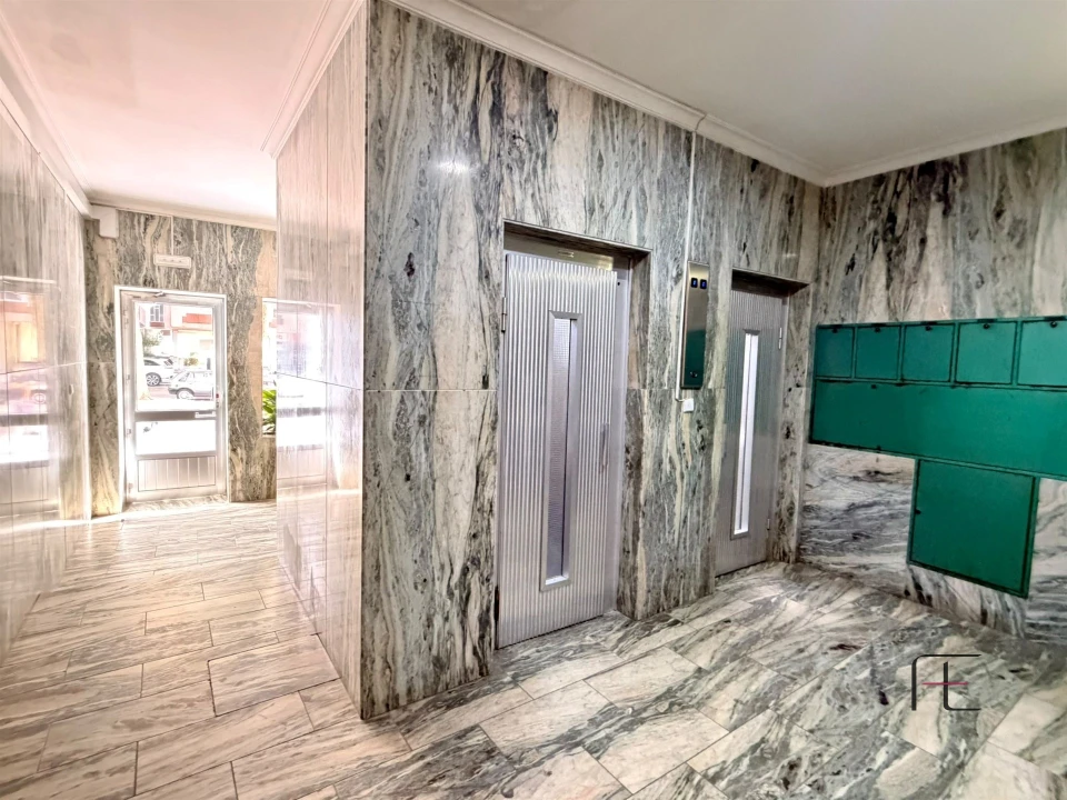 Apartamento T2 para Venda em Póvoa de Varzim, Beiriz e Argivai Foto 2