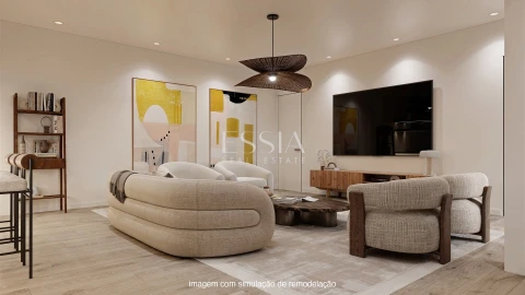 Apartamento T3 para Venda em Lordelo do Ouro e Massarelos