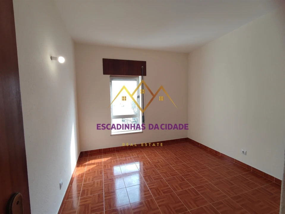 Apartamento T2 para Venda em Cascais e Estoril Foto 7