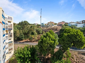 Apartamento T3 para Venda em Carnaxide e Queijas