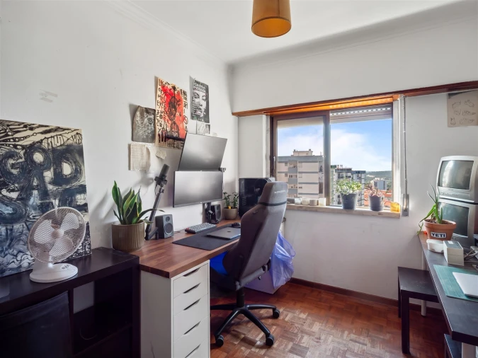 Apartamento T3 para Venda em Carnaxide e Queijas Foto 22