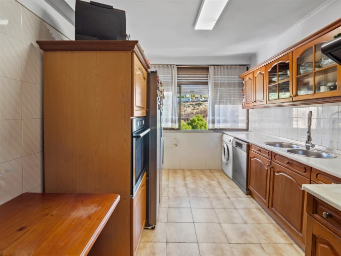 Apartamento T3 para Venda em Carnaxide e Queijas Foto 9