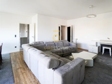 Apartamento T3 para Venda em Penafiel