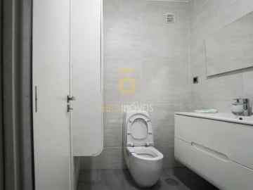 Apartamento T3 para Venda em Penafiel