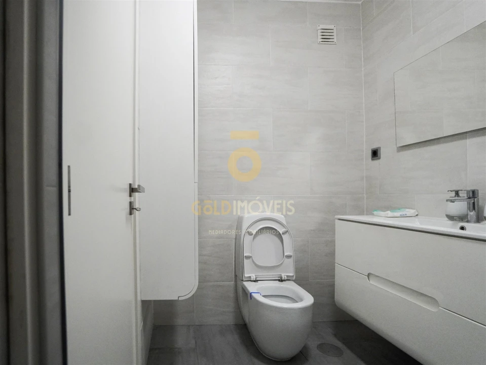 Apartamento T3 para Venda em Penafiel Foto 12