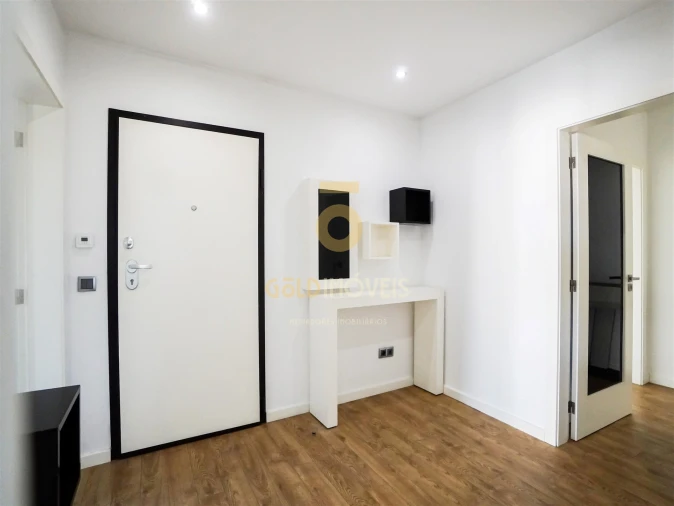 Apartamento T3 para Venda em Penafiel Foto 2