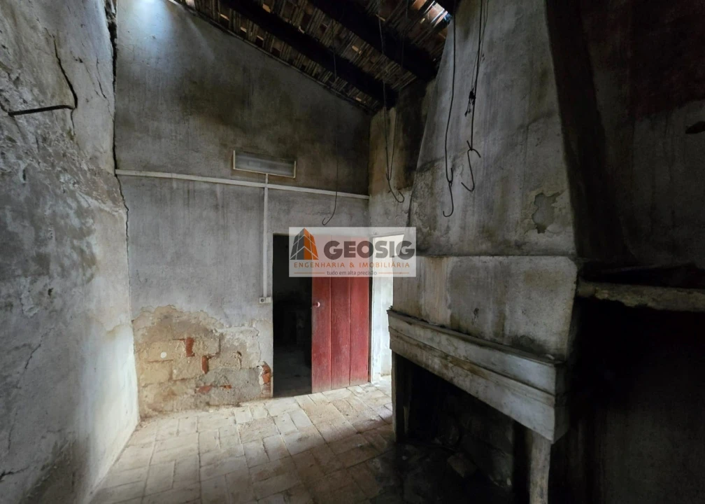 Quinta T4 para Venda em São Barnabe Foto 17